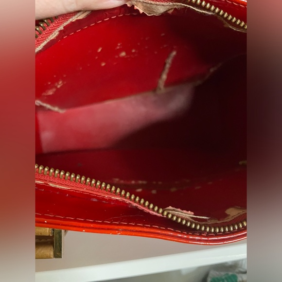 Louis Vuitton Monogram Vernis Houston LV Logo Red Patent Tote Bag - Picture 7 of 10